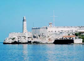 Castles del Morro and La Cabaña in Havana - TheCubanHouses